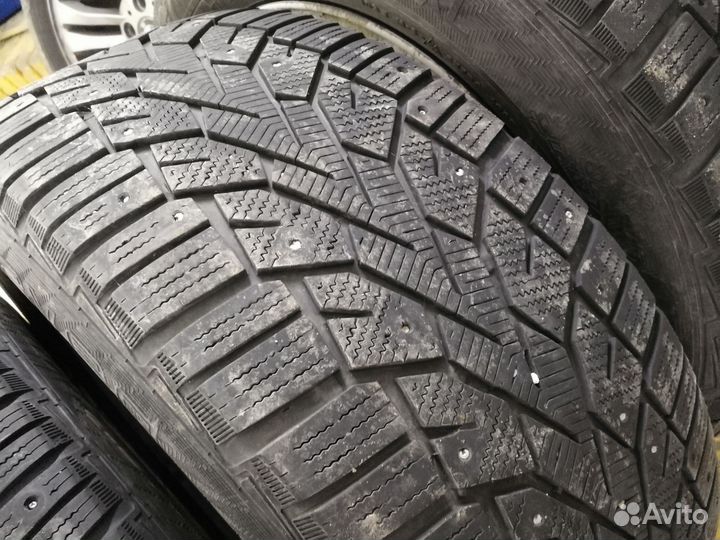 Gislaved NordFrost 100 235/55 R17