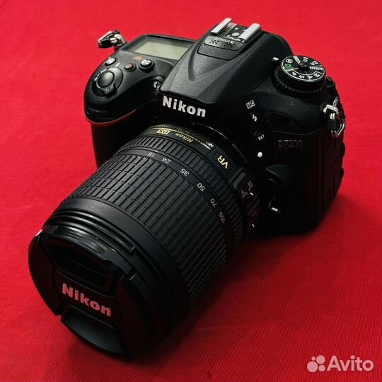 Nikon d7200 kit 18-105mm (как новый)