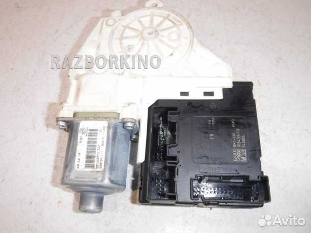 Моторчик переднего правого стеклоподъемника