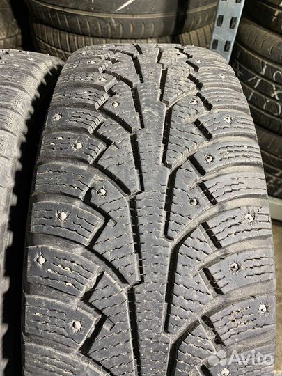 Nokian Tyres Hakkapeliitta 5 215/65 R16 102T