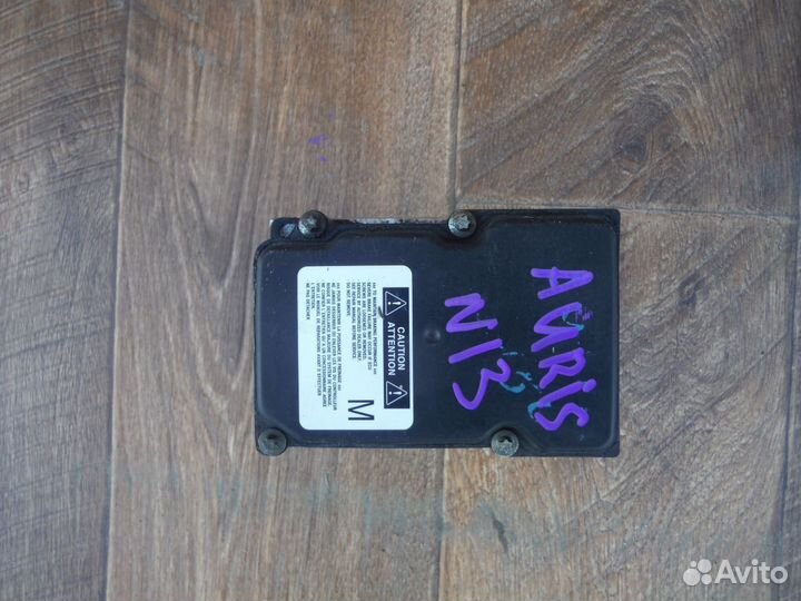 Блок ABS toyota Auris 1 2008