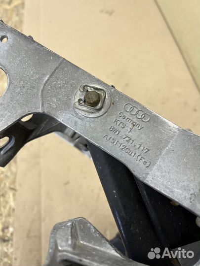 Педаль тормоза с кронштейном Ауди А4 Б9