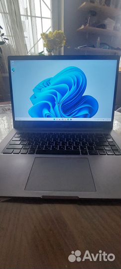 Xiaomi ноутбук TM1701