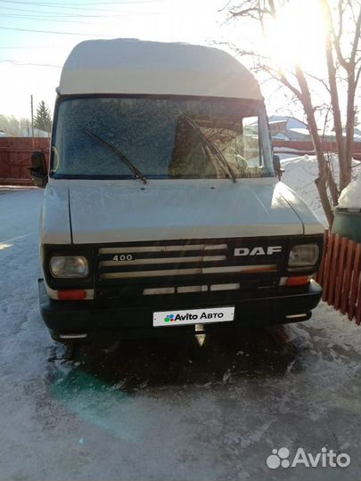 DAF 400 цельнометаллический, 1990