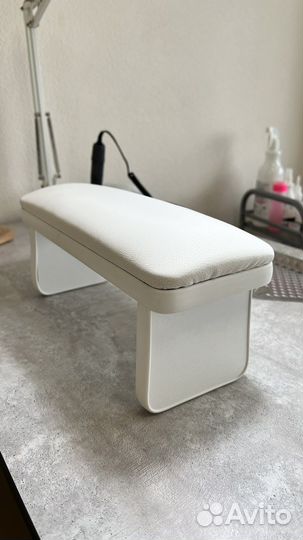 Подставка для рук маникюрная