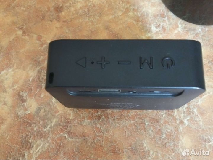 Блютуз колонка