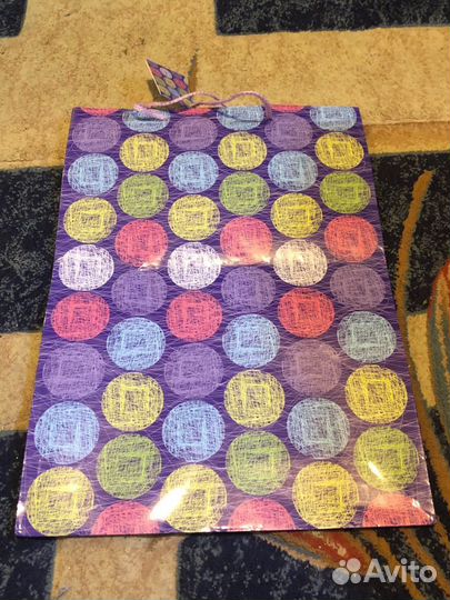 Пакеты подарочные бумажные большие