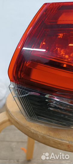 Фонарь задний правый с дефектом Nissan X-Trail t32