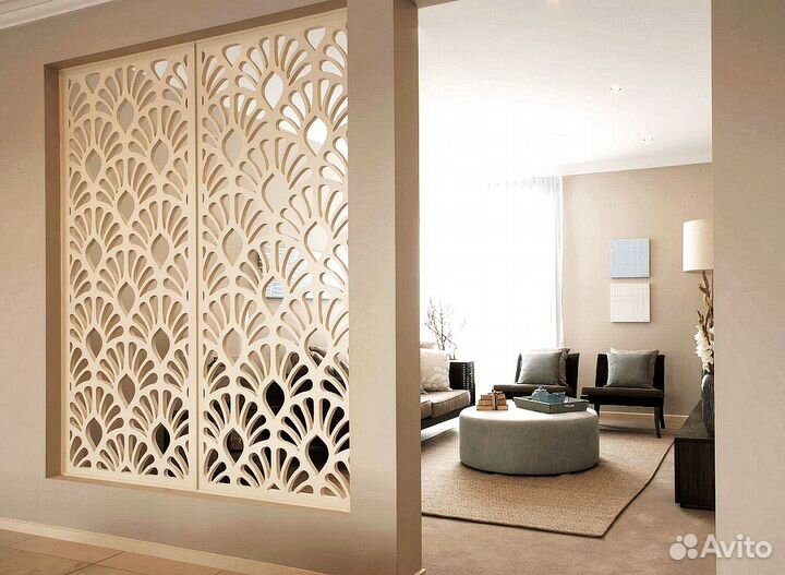 Резная ажурная деревянная перегородка