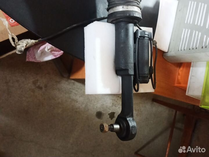 Передняя пневмостойка на Мерседес s221 4 matic