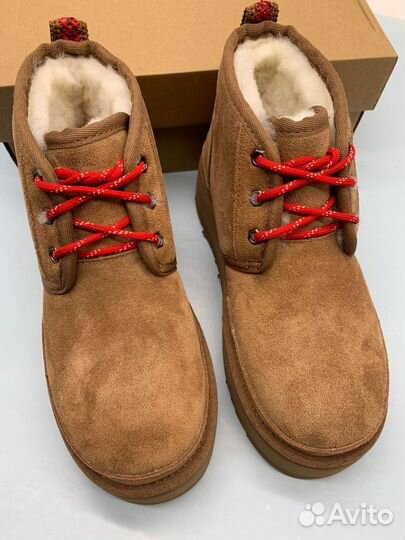 Ботинки UGG на платформа с мехом и на шнурках