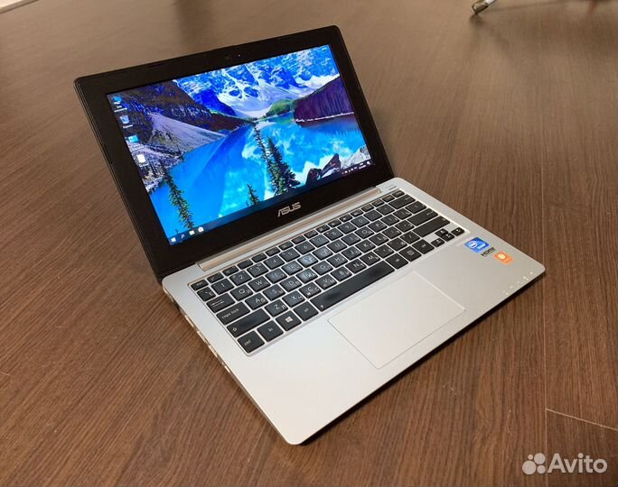 Сенсорный ноутбук Asus