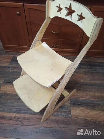 Детский растущий стул