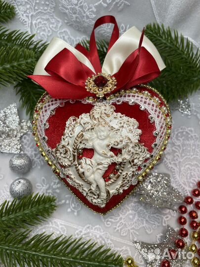 Новогодние елочные игрушки ручной работы