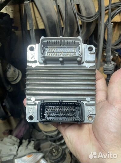 Chevrolet lanos блок управления двигателем