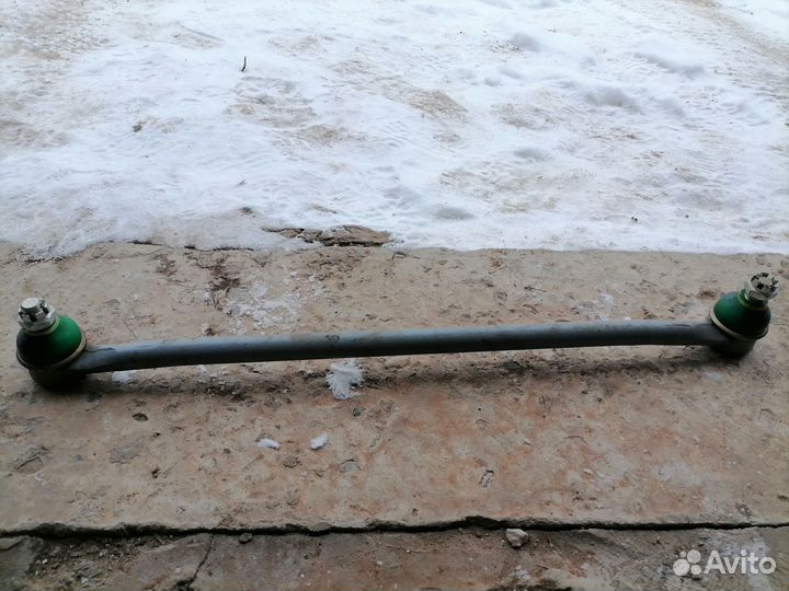 Рулевая тяга средняя на ниву