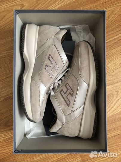 Кроссовки женские nogan