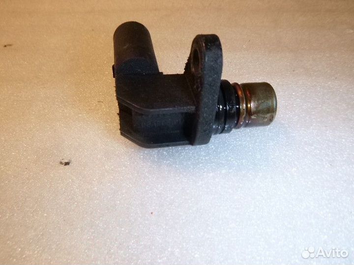 Датчик положения распредвала audi A8 D3 2002