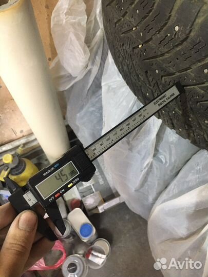 Nokian Tyres Hakkapeliitta 8 235/65 R17