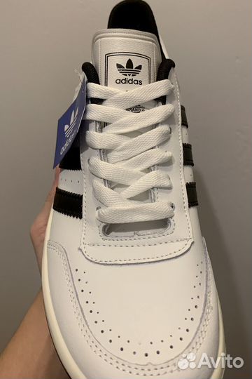 Культовые кроссовки 90-х Adidas натуральная кожа