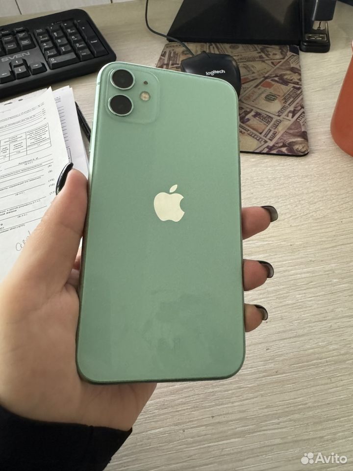 iPhone 11, 128 ГБ