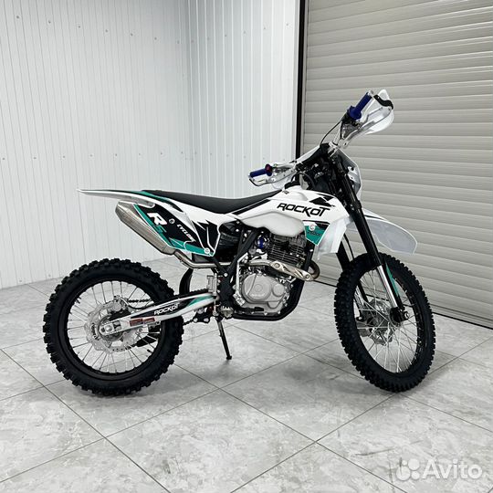 Rockot R5 cyclone 250