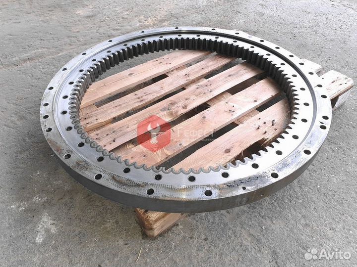 Опорно-поворотный круг Doosan 140109-00047