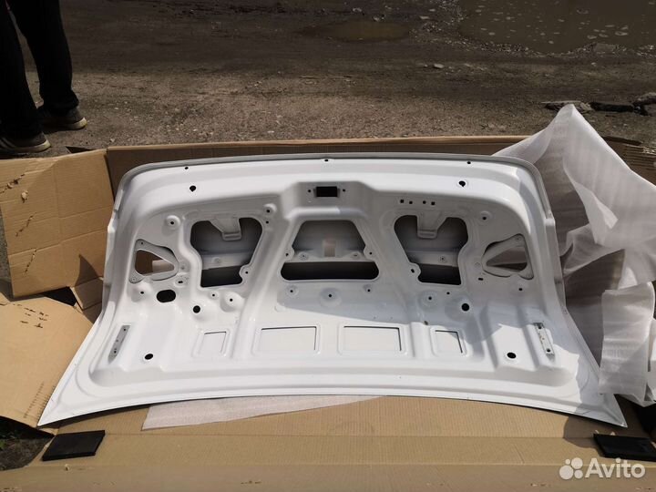 Крышка багажника Kia Rio 3 седан бу