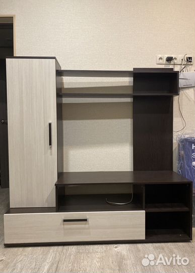 Тумбочка под телевизор