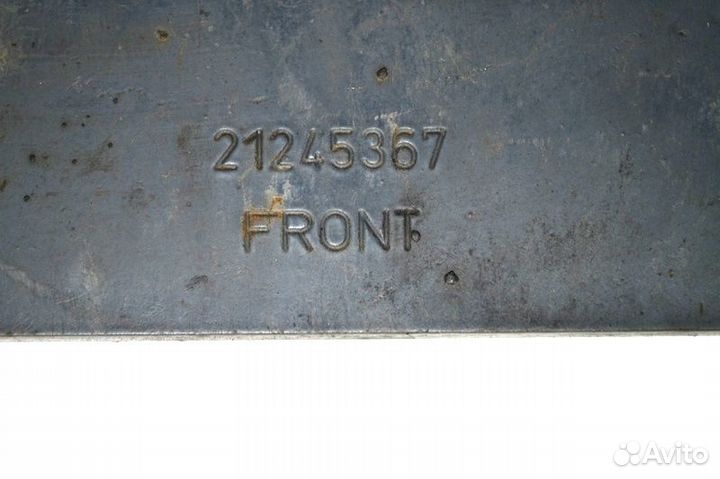 Скоба подвесного подшипника карданного вала volvo