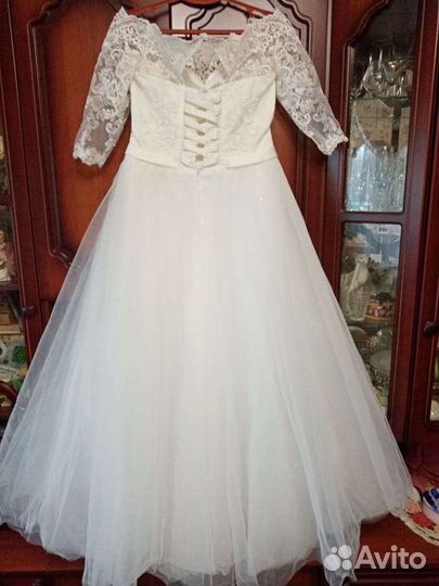 Свадебное платье