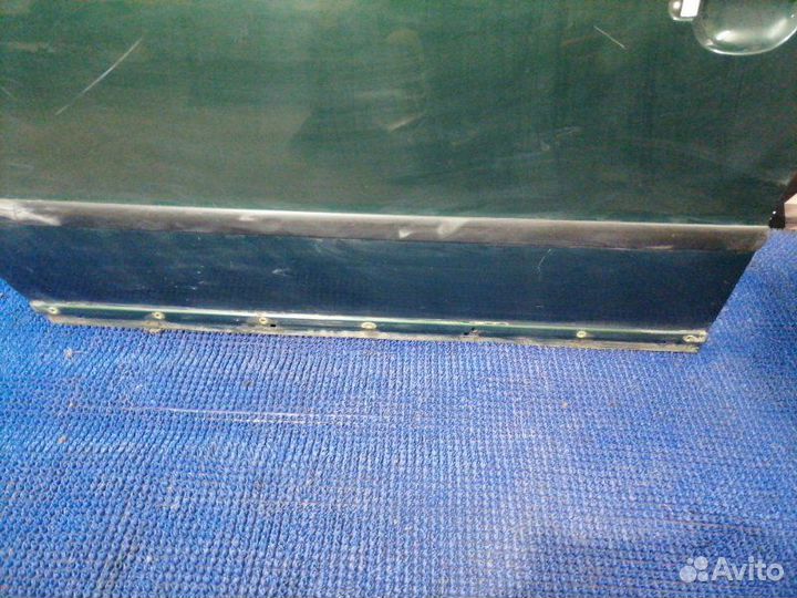 Дверь боковая передняя левая Volkswagen Passat B5