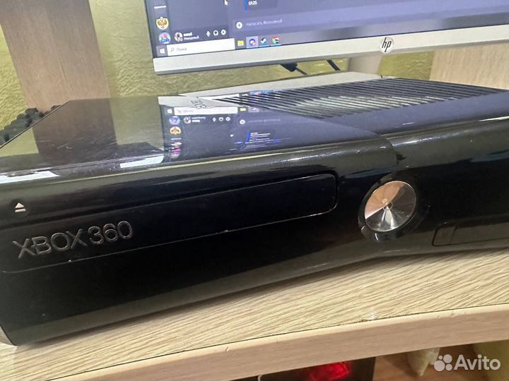Приставка Xbox 360