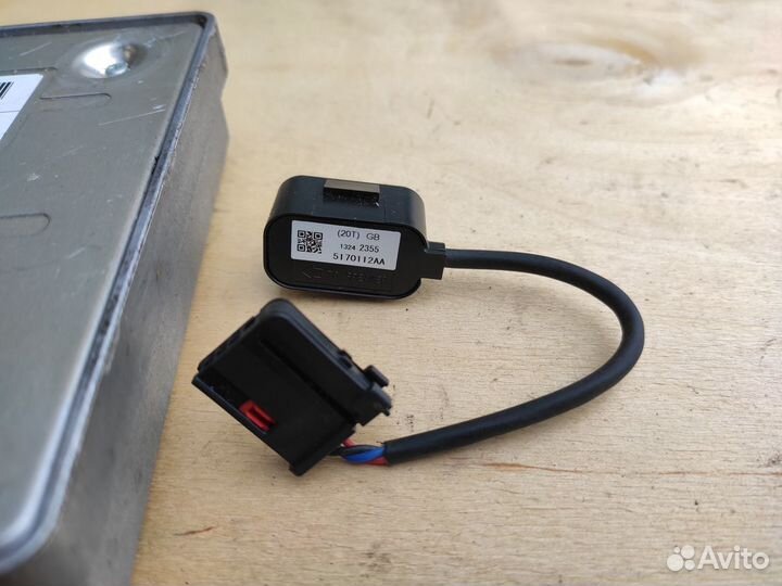 Комплект голосовой связи Bloothus на Opel Astra J