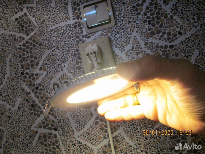 Светодиодный светильник с драйвером