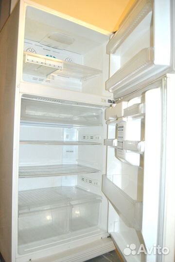 Холодильник Daewoo