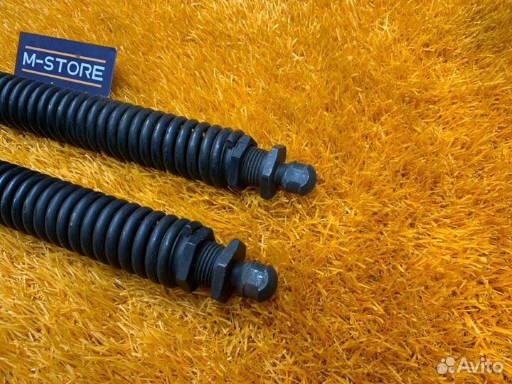 Пружина багажника Mercedes-Benz S-Class W220