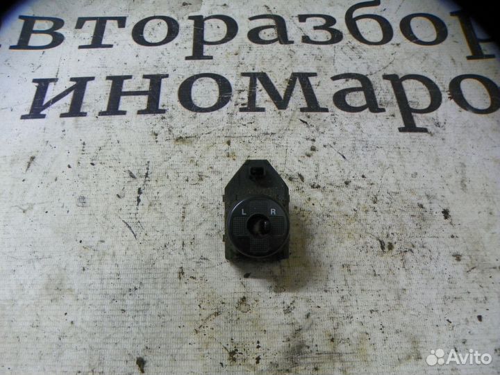 Переключатель регулировки зеркала Kia Sportage