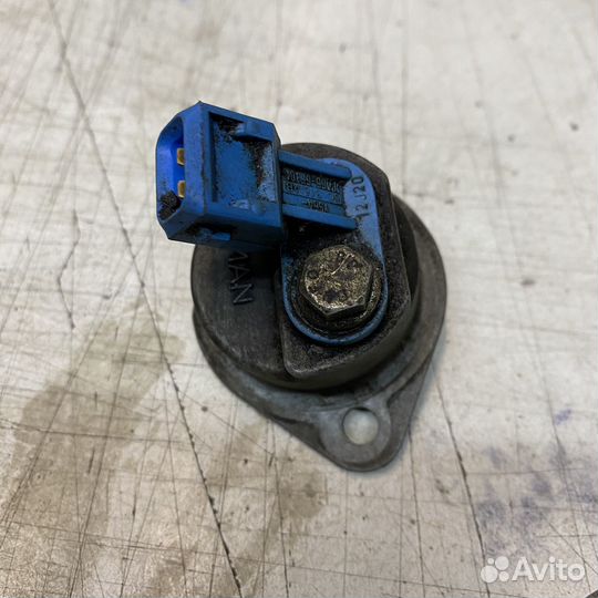 Датчик коленвала Ford Focus 2