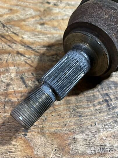 Привод передний правый Volkswagen Touareg 7LA BAR