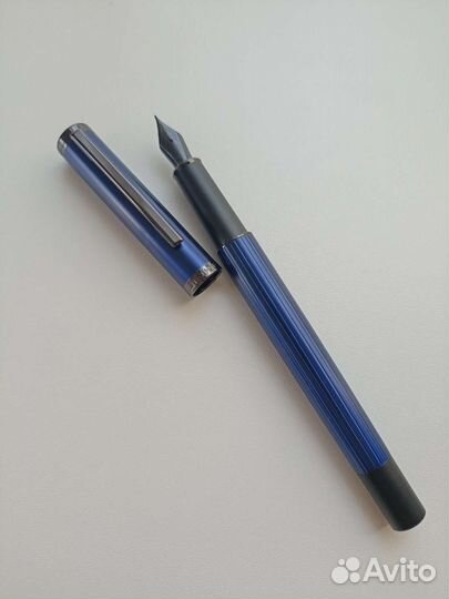 Перьевая металлическая ручка Jinhao