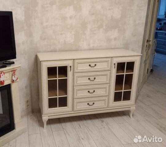 Комод со стеклянными дверцами Прованс купить в Санкт-Петербурге ...