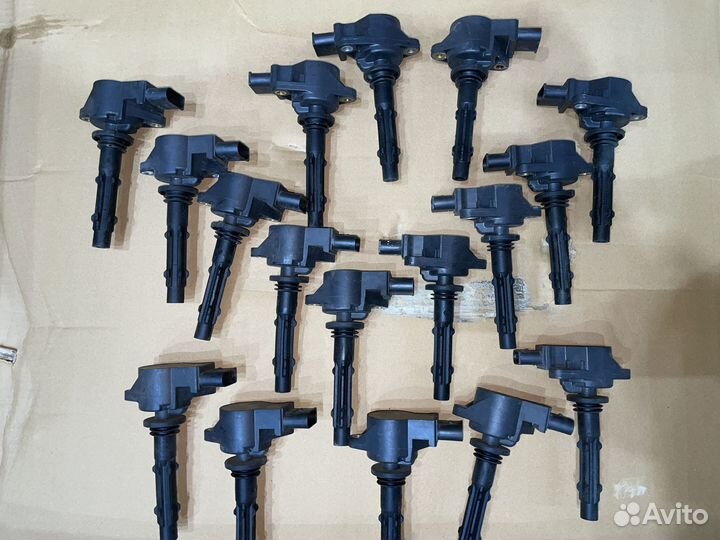 Катушка зажигания Мерседес 272 273 мотор