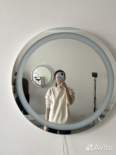 Зеркало с подсветкой