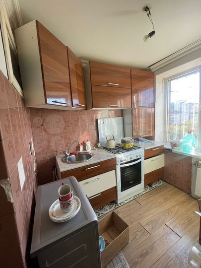 2-к. квартира, 50 м², 5/5 эт.