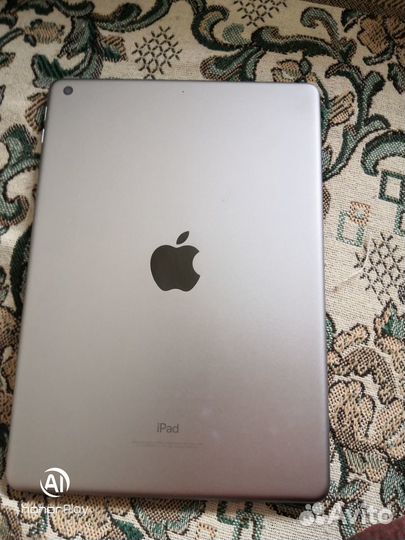 iPad 2017 5е поколение 128 Гб wi-fi