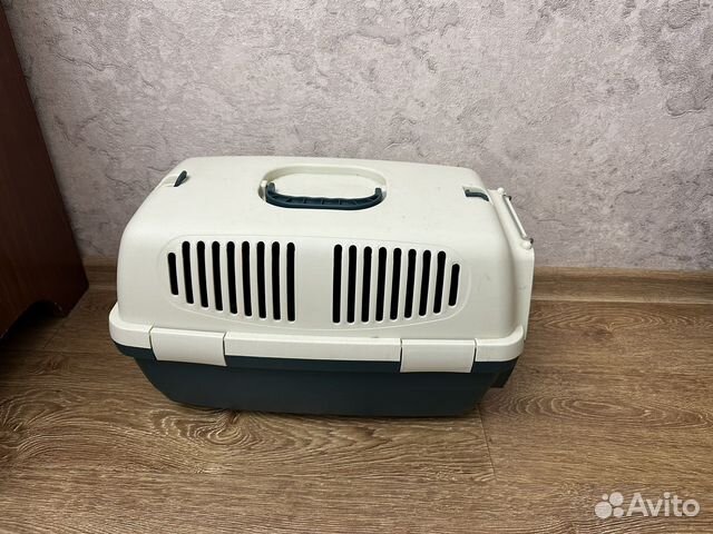 Переноска для кошек пластиковая