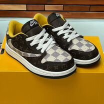 Кроссовки nike dunk low se