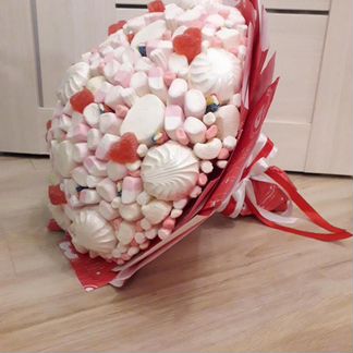 Подарки из сладостей