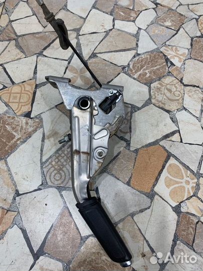 Ручник Ford Focus хэтчбэк 1.6 hwdb (100 Л.С) 2007